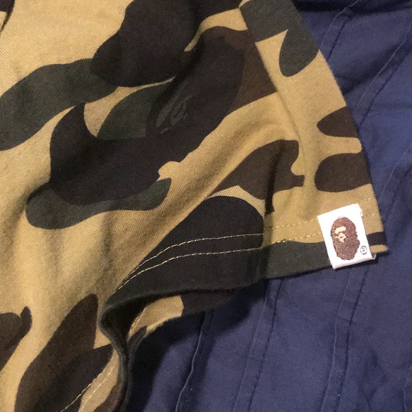 Bape Camo Shark Tee - Picture 2 of 5
